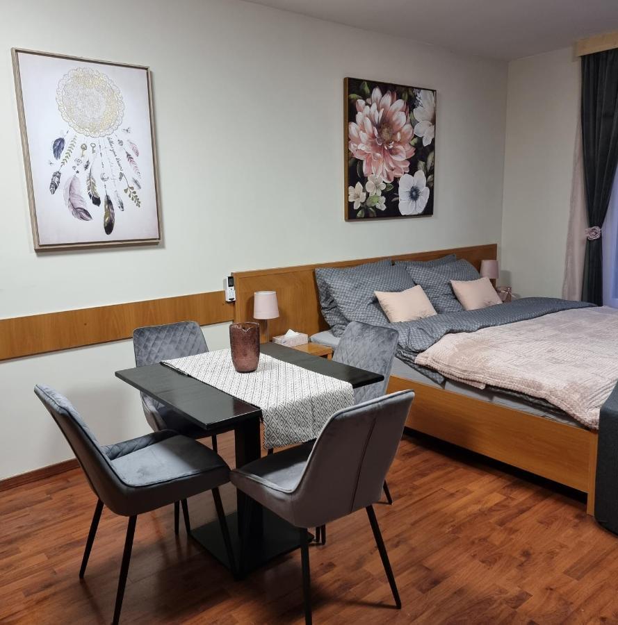 Apartament Relax Wellness Studio Hajdúszoboszló Zewnętrze zdjęcie